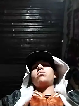 Snapshot of Narckse chatting on 03/15/26, 12:44 Narckse online show from 03/15/26, 12:44