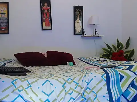 Snapshot of GinoelDal chatting on 11/02/25, 01:19 GinoelDal online show from 11/02/25, 01:19