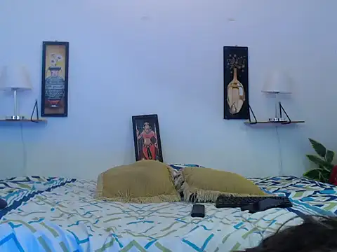 Snapshot of GinoelDal chatting on 11/04/25, 01:38 GinoelDal online show from 11/04/25, 01:38