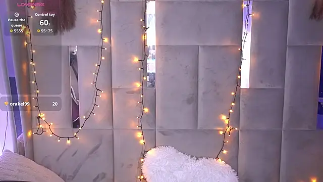 EliseVelour online show from 04/02/26, 12:36