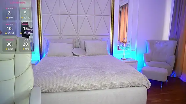 EliseVelour online show from 04/28/26, 12:43