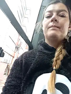 Fernandar2025 online show from 02/16/26, 10:06