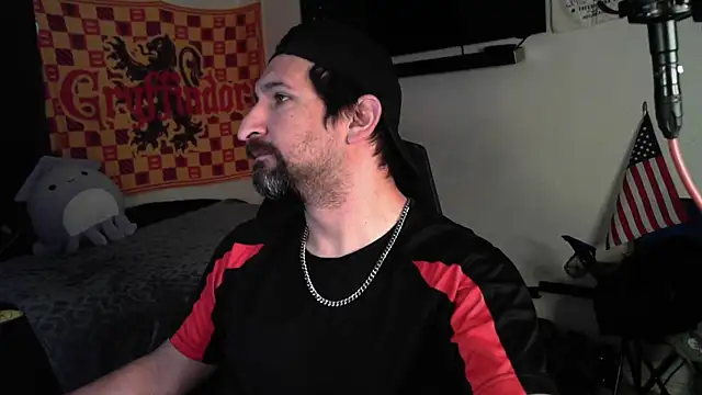 DevilPup75  online show from 10/01/25, 01:17