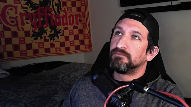 DevilPup75  online show from 10/06/25, 03:48