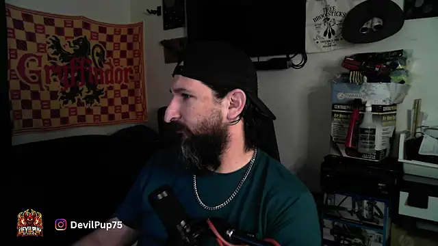 DevilPup75  online show from 04/08/26, 03:17