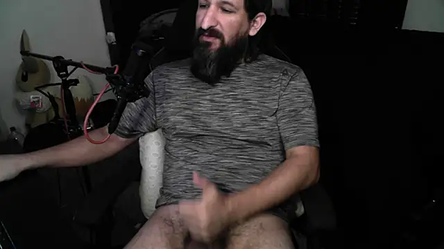DevilPup75  online show from 05/17/26, 07:21