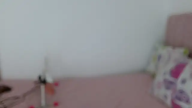 Snapshot of Tiiana chatting on 06/17/26, 02:51 Tiiana online show from 06/17/26, 02:51