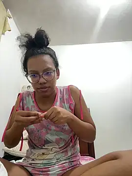 Valen1800 online show from 04/06/26, 01:47