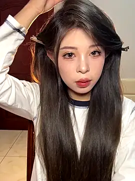 tuanzi125216 online show from 10/17/25, 03:53