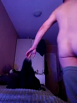 Thoma9034 online show from 10/18/25, 12:35