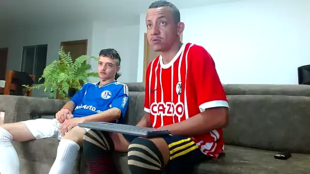 skinny23cm online show from 12/14/24, 10:13