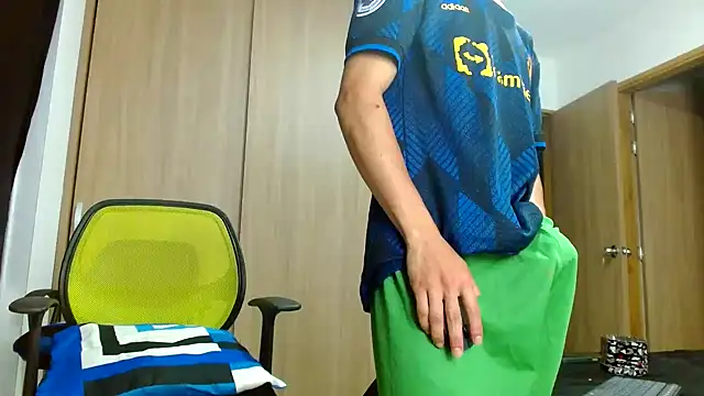 skinny23cm online show from 01/08/25, 09:42