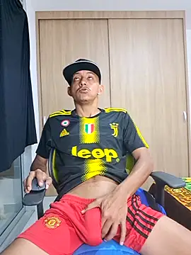 skinny23cm online show from 03/11/25, 09:13