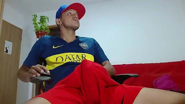 skinny23cm online show from 10/21/25, 12:17