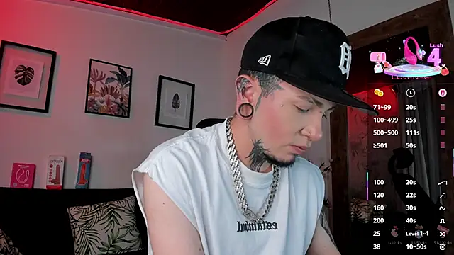 tyler jones  online show from 10/07/25, 03:58