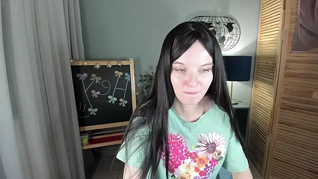 Madelaineses online show from 11/30/25, 08:40