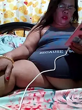 Huge mama69 online show from 07/07/26, 07:34