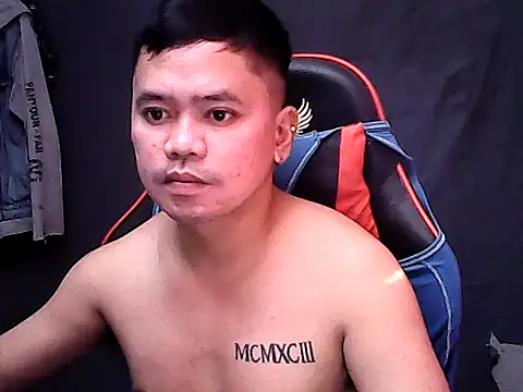 Snapshot of sweet_sexyasian69 chatting on 04/15/26, 11:05 sweet sexyasian69 online show from 04/15/26, 11:05