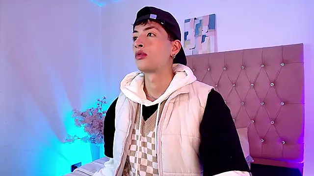 OzorioDany online show from 01/19/26, 04:49