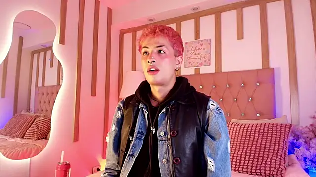 OzorioDany online show from 04/14/26, 04:07