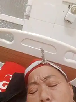 VangLe73 online show from 12/17/25, 12:44