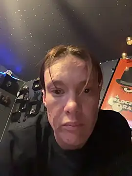 bratlipss online show from 03/28/26, 07:52