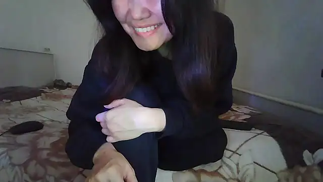 Snapshot of sakuradelreina chatting on 02/28/26, 04:24 sakuradelreina online show from 02/28/26, 04:24