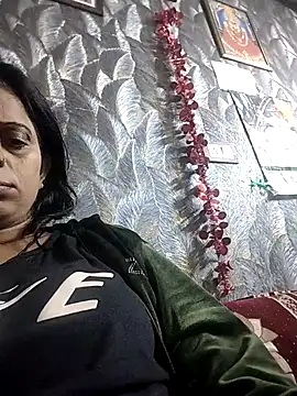 Soniya Roy online show from 12/13/25, 08:25