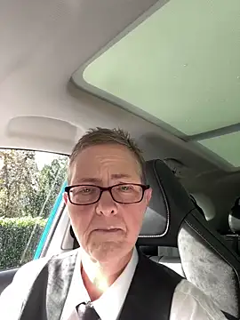 Curvy-Jinx online show from 09/10/25, 08:47