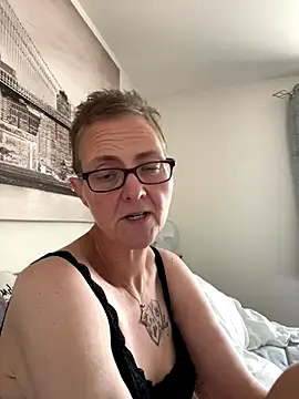 Curvy-Jinx online show from 09/23/25, 07:44