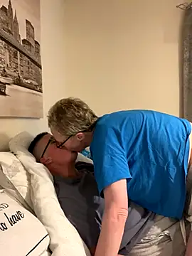 Curvy-Jinx online show from 10/25/25, 07:30