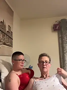 Curvy-Jinx online show from 02/01/26, 08:18