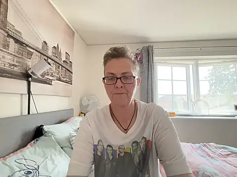 Curvy-Jinx online show from 07/15/26, 07:57