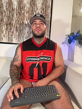 Snapshot of Michael_Salens chatting on 11/25/25, 11:27 Michael Salens online show from 11/25/25, 11:27