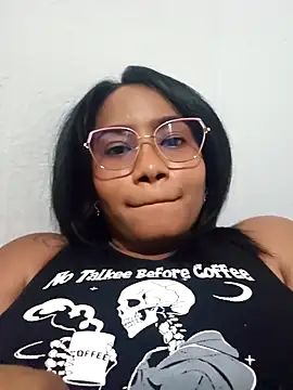 Delilah 85 online show from 10/12/25, 11:15