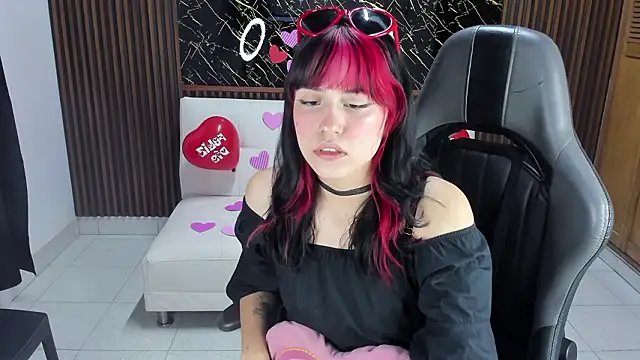 Anna17  online show from 02/13/26, 11:06