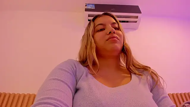 OliviaSweett online show from 07/14/26, 07:19