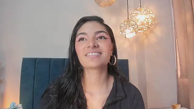 Snapshot of LunaAspen_ chatting on 03/03/26, 05:52 LunaAspen online show from 03/03/26, 05:52