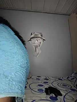 Bigtiti01 online show from 12/21/25, 03:08