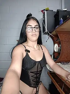 Snapshot of Bigtiti01 chatting on 07/12/26, 11:34 Bigtiti01 online show from 07/12/26, 11:34