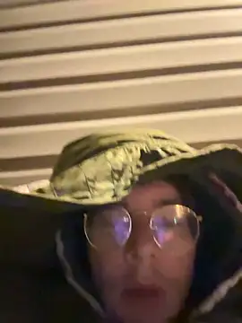 Hungboxer69 online show from 11/11/25, 01:33