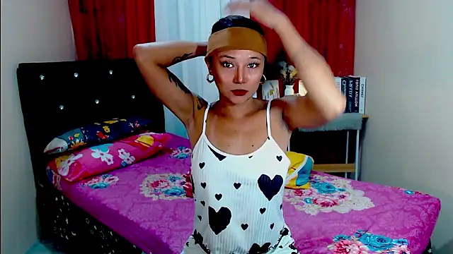 fantasticsophia69 online show from 01/07/26, 12:07