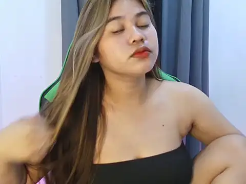 Snapshot of imogen_x chatting on 09/09/25, 04:28 imogen x online show from 09/09/25, 04:28