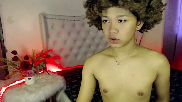 9INCHESHARDCOCK online show from 10/04/25, 04:43