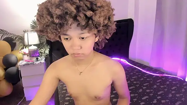 9INCHESHARDCOCK online show from 11/01/25, 10:17