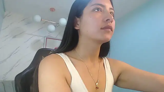 Snapshot of victoria_hernandez_t_ chatting on 07/10/26, 01:36 victoria hernandez t online show from 07/10/26, 01:36