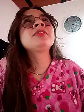 Isa Acosta online show from 04/29/26, 07:20