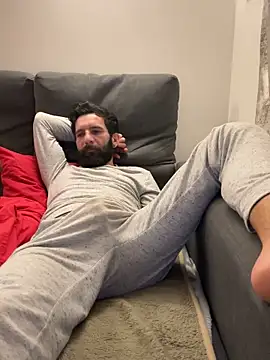 Michel huge online show from 11/28/25, 08:33