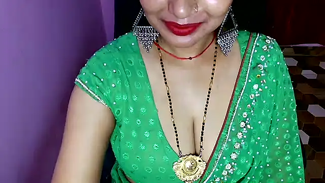 QUEEN SAKHI- online show from 05/28/26, 07:22
