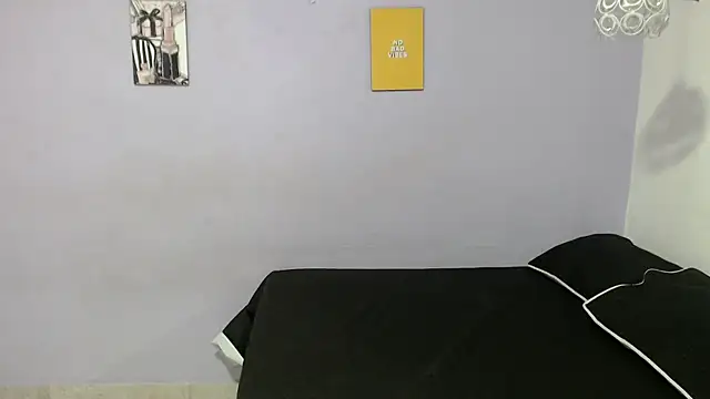 penelope gucci1 online show from 09/22/25, 11:45